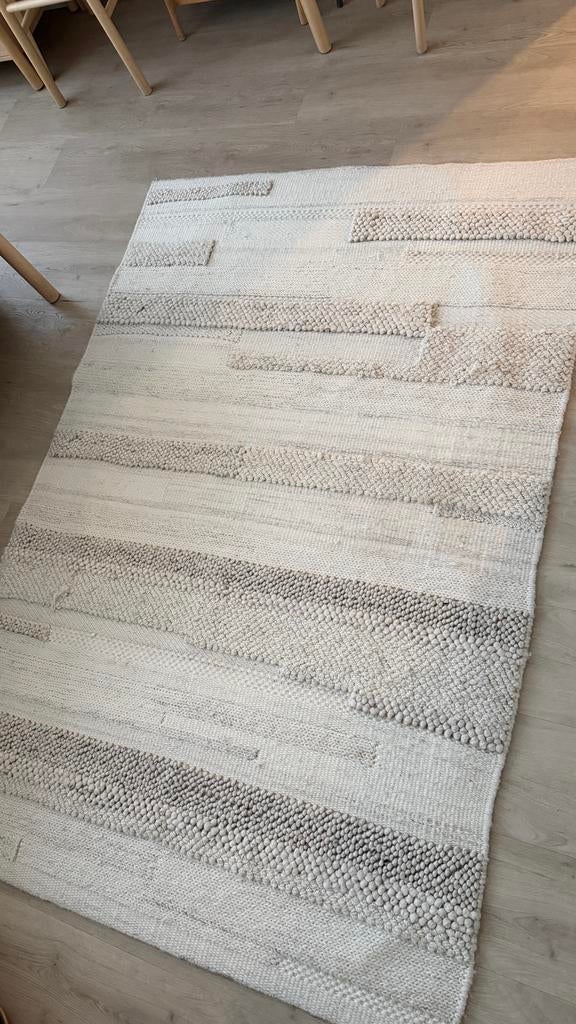 Creme kleur vloerkleed 133x195cm, Ophalen, Zo goed als nieuw, Rechthoekig