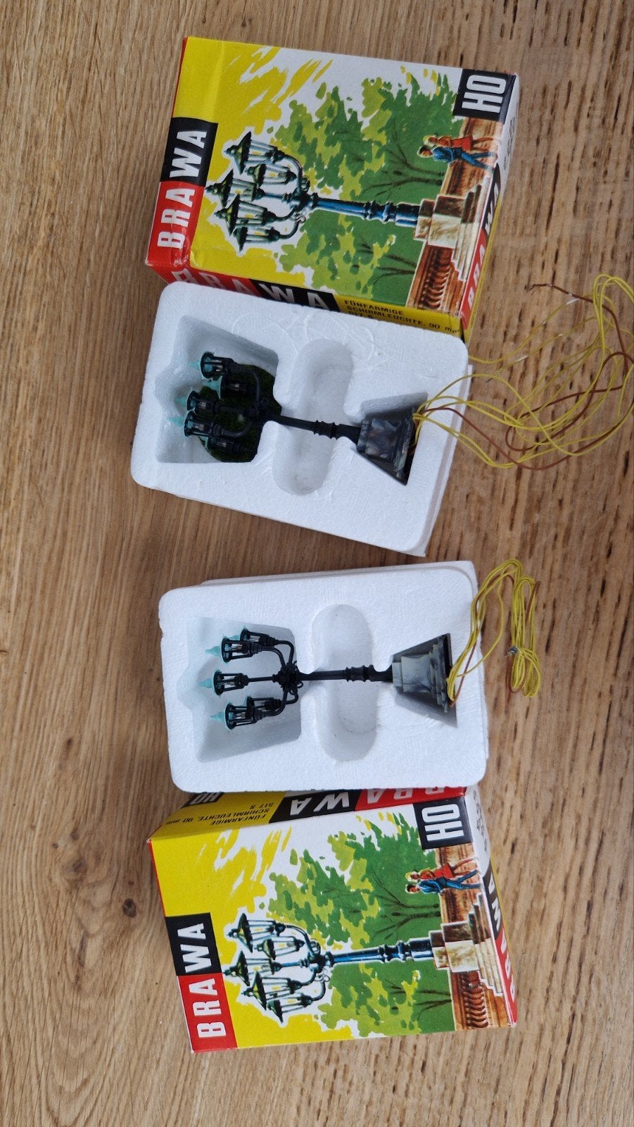 Brawa HO lampen (2 stuks), Hobby en Vrije tijd, Modeltreinen | H0, Overige merken, Gelijkstroom of Wisselstroom, Overige typen