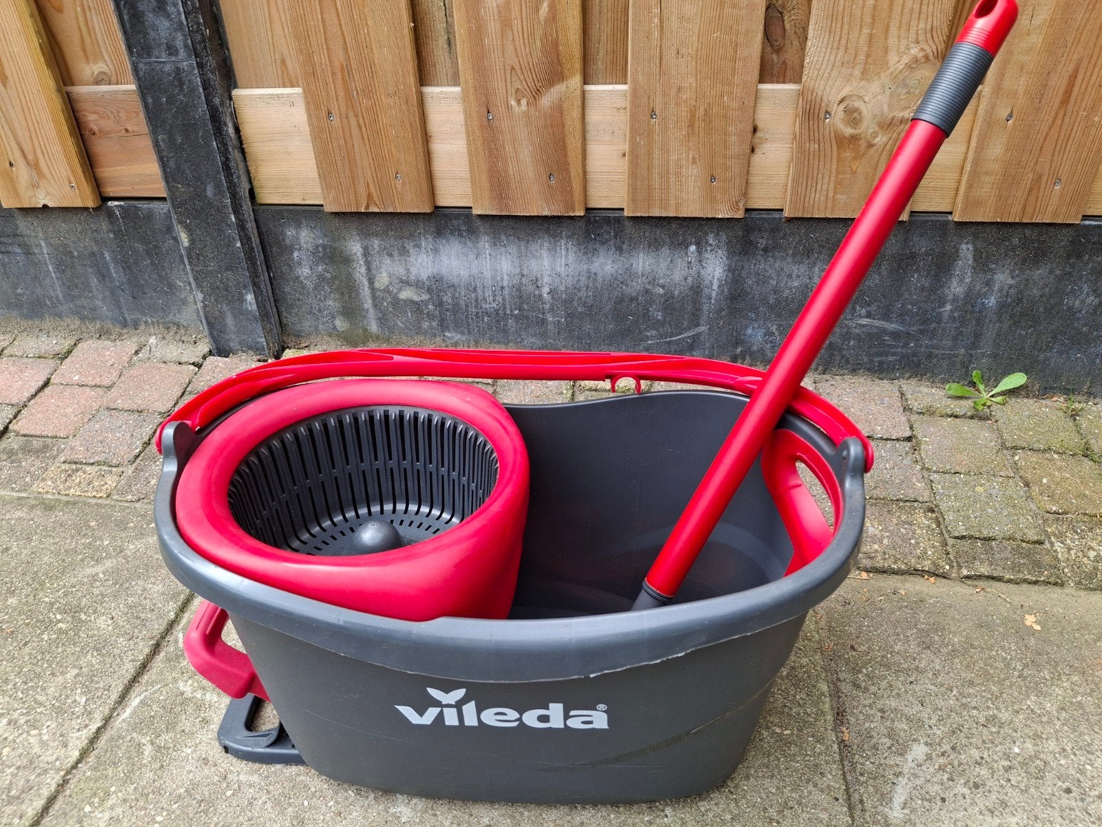 Vileda Easy Wring dweilset  / Emmer en mop, Huis en Inrichting, Schoonmaakartikelen, Ophalen