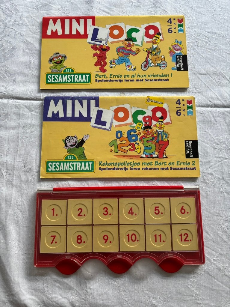 mini loco boekjes Sesamstraat, ideaal voor kinderen 4-6 jaar, Ophalen of Verzenden, Zo goed als nieuw, Puzzelen