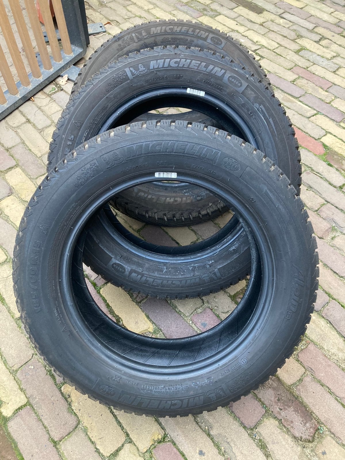 Tk. aangeb; winterbanden Michelin Alpin 185/60 R15. 7mm prof, Gebruikt, 15 inch, Band(en), Ophalen