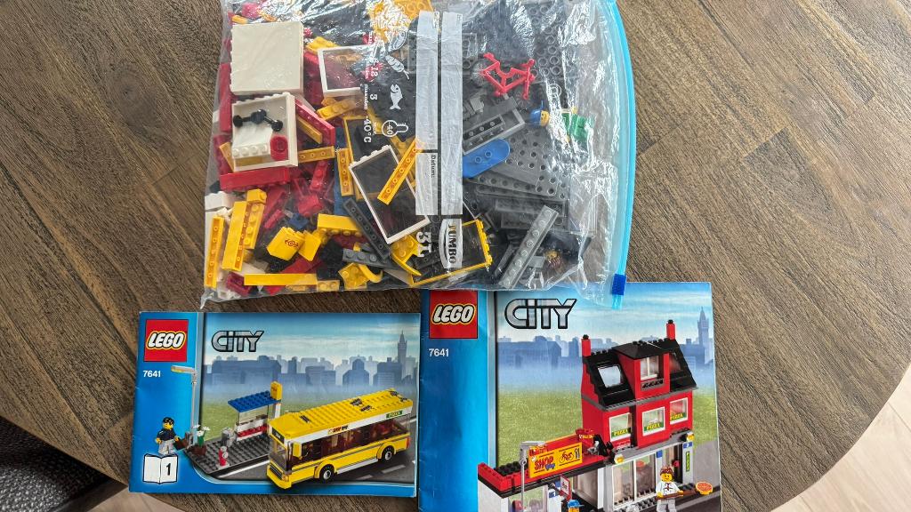 lego pizza restaurant en bus 7641, Kinderen en Baby's, Speelgoed | Duplo en Lego, Ophalen of Verzenden