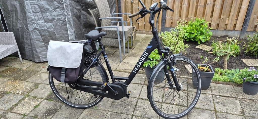 Fijne Pegasus damesfiets niet veel gebruikt, Ophalen
