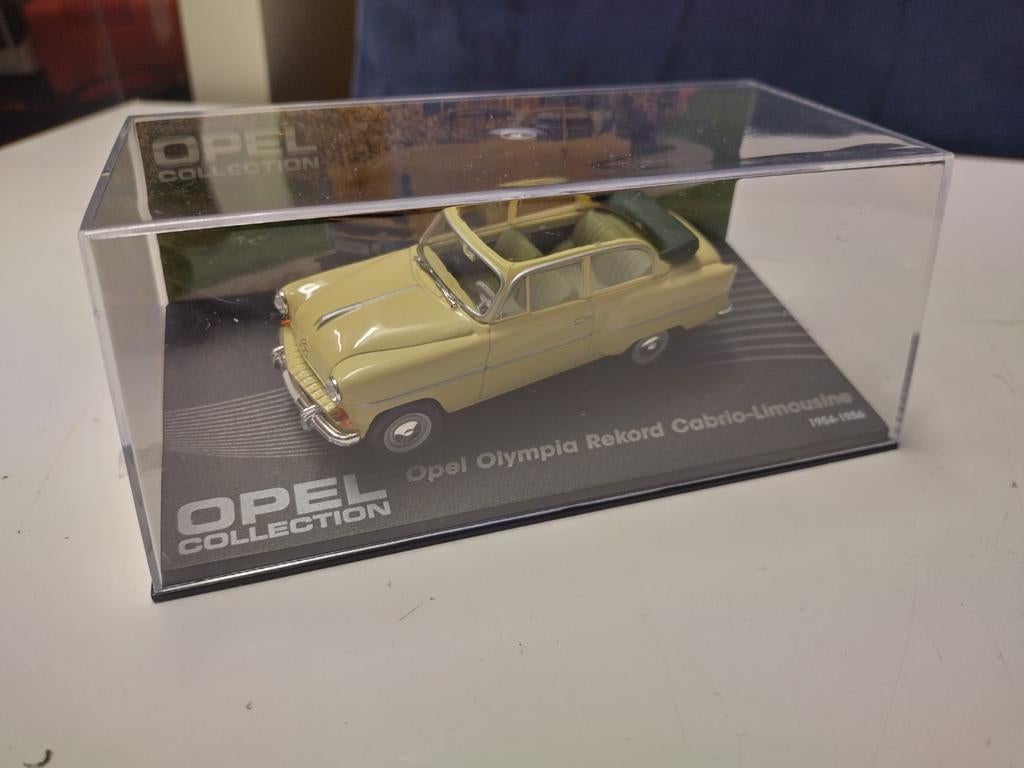 Opel Olympia Rekord Cabrio limousine 1:43., Ophalen of Verzenden, Zo goed als nieuw, Auto, Overige merken