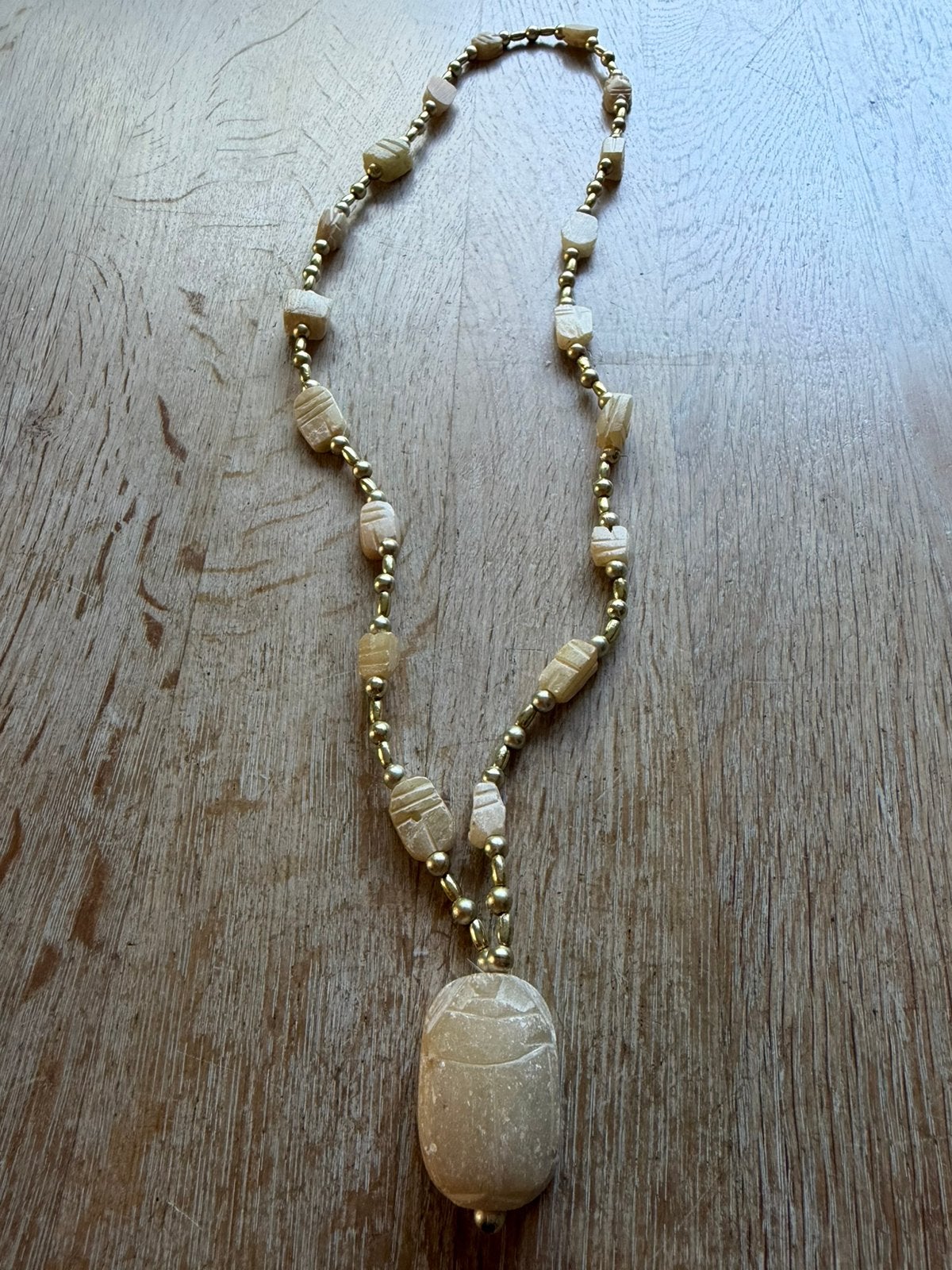 Scarabee ketting van zeepsteen uit Egypte, Verzenden, Zo goed als nieuw, Overige materialen
