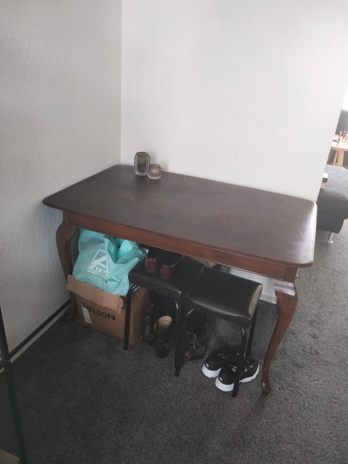 Antieke houten eettafel - uitschuifbaar, Ophalen