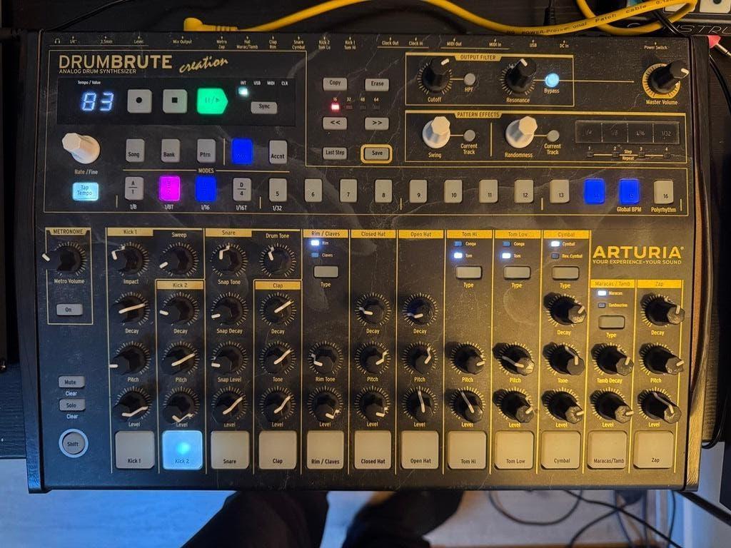 KANS: Arturia DrumBrute Creation Edition – Slechts €100!, Muziek en Instrumenten, Drumcomputers, Ophalen, Gebruikt, Overige merken