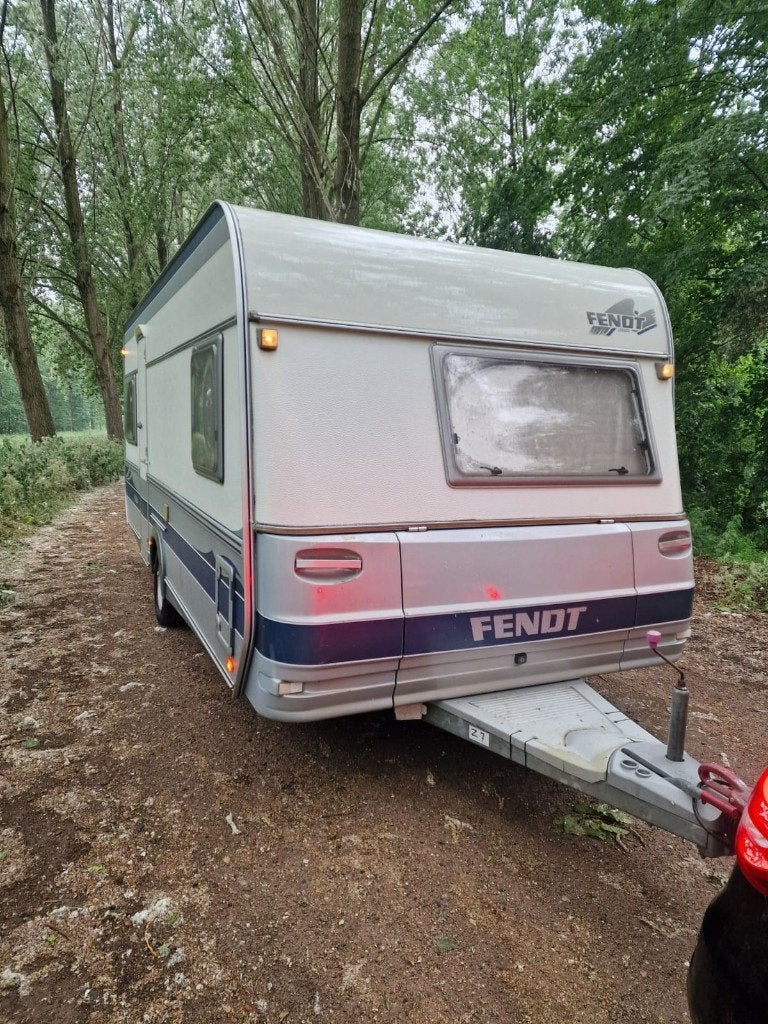 Fendt caravan Platin 470, Rondzit, Particulier, Fendt, Vast bed