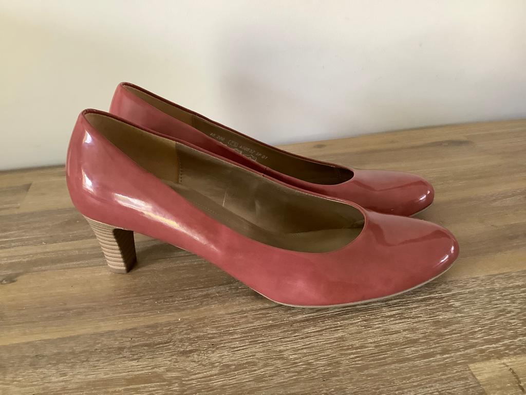 Gabor pumps oudroze maat 41, Kleding | Dames, Schoenen, Pumps, Ophalen of Verzenden, Zo goed als nieuw, Roze