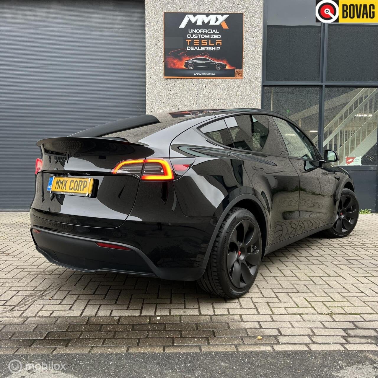 Tesla Model Y Long Range AWD + MMX PACK + IAP +WRAP +20Inch, Automaat, 389 pk, Gebruikt, 542 km