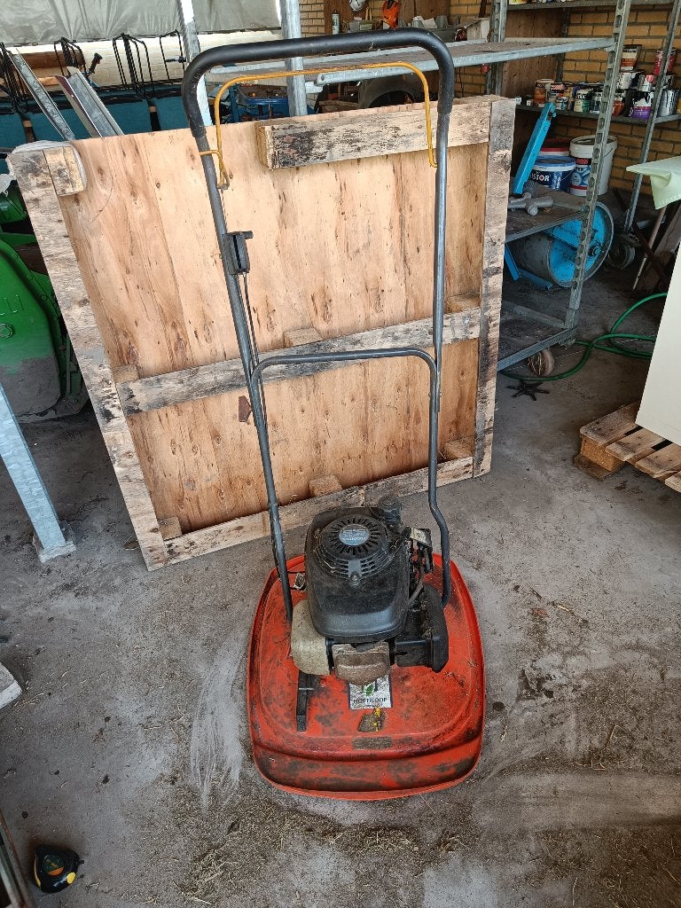Te koop Honda Flymo maaier, Ophalen, Honda, Gebruikt, Benzine-grasmaaier