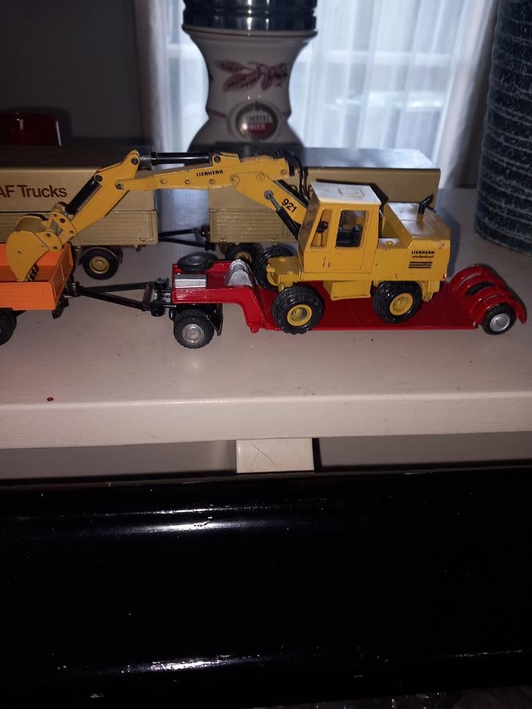 Prachtige daf  2000 met  dieplader  en lading, Ophalen of Verzenden, Bus of Vrachtwagen