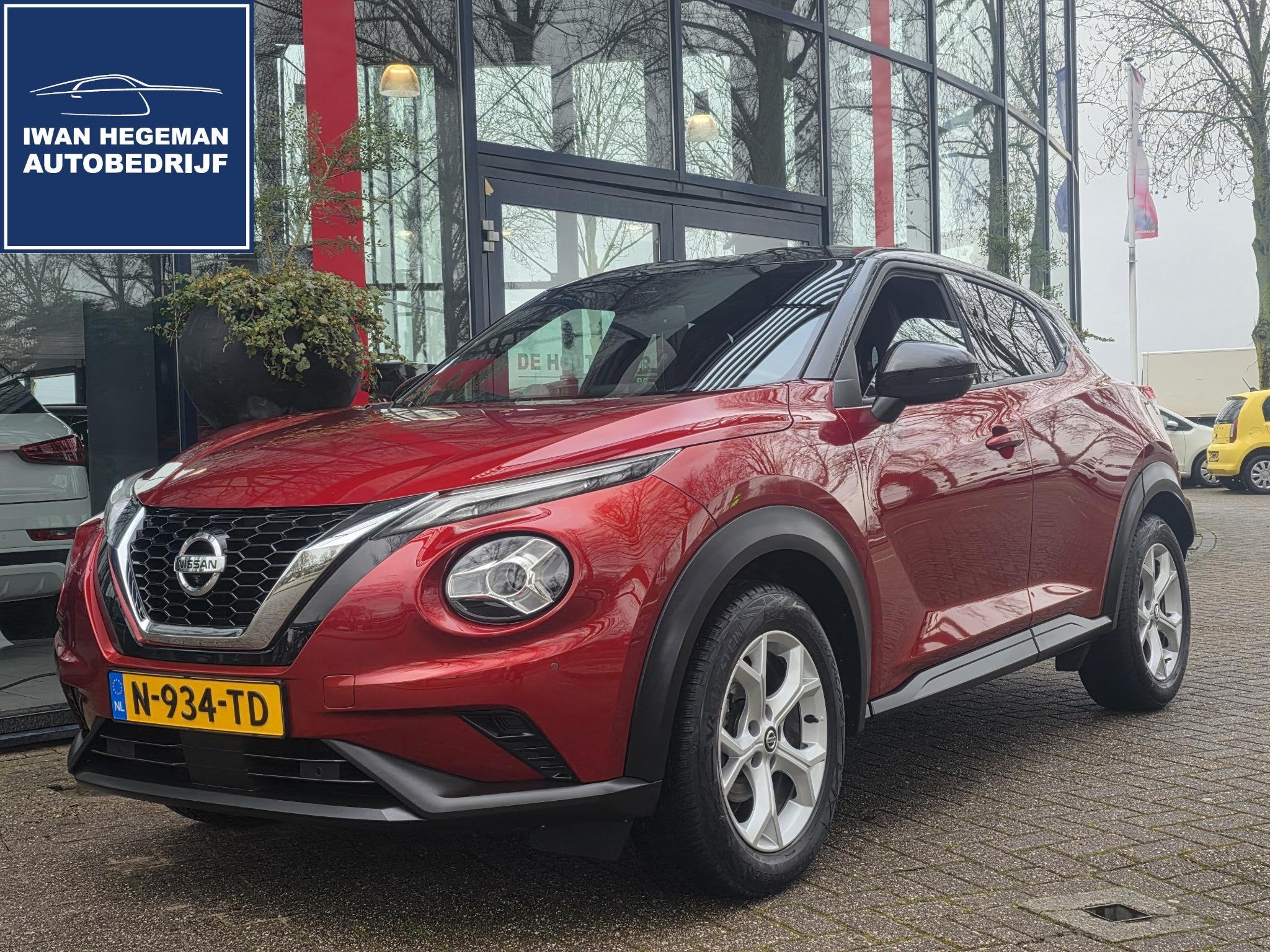 Nissan Juke 1.0 DIG-T Tekna AUTOMAAT | Trekhaak | Navigatie, Auto's, 12 maanden, Euro 6, Leder en Stof, Automatische klimaatregeling