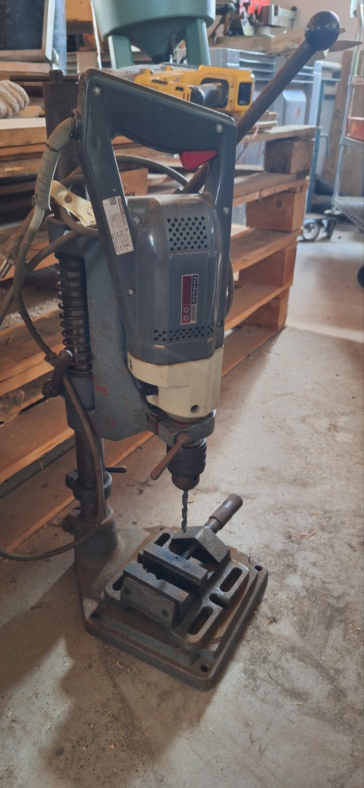 Indola Electric Kolomboormachine - Vintage Boorstandaard, Ophalen, Gebruikt, Minder dan 400 watt, Kolomboormachine