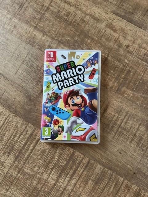 Nintendo Switch Super Mario Party, Overige genres, Ophalen of Verzenden, Zo goed als nieuw, 3 spelers of meer