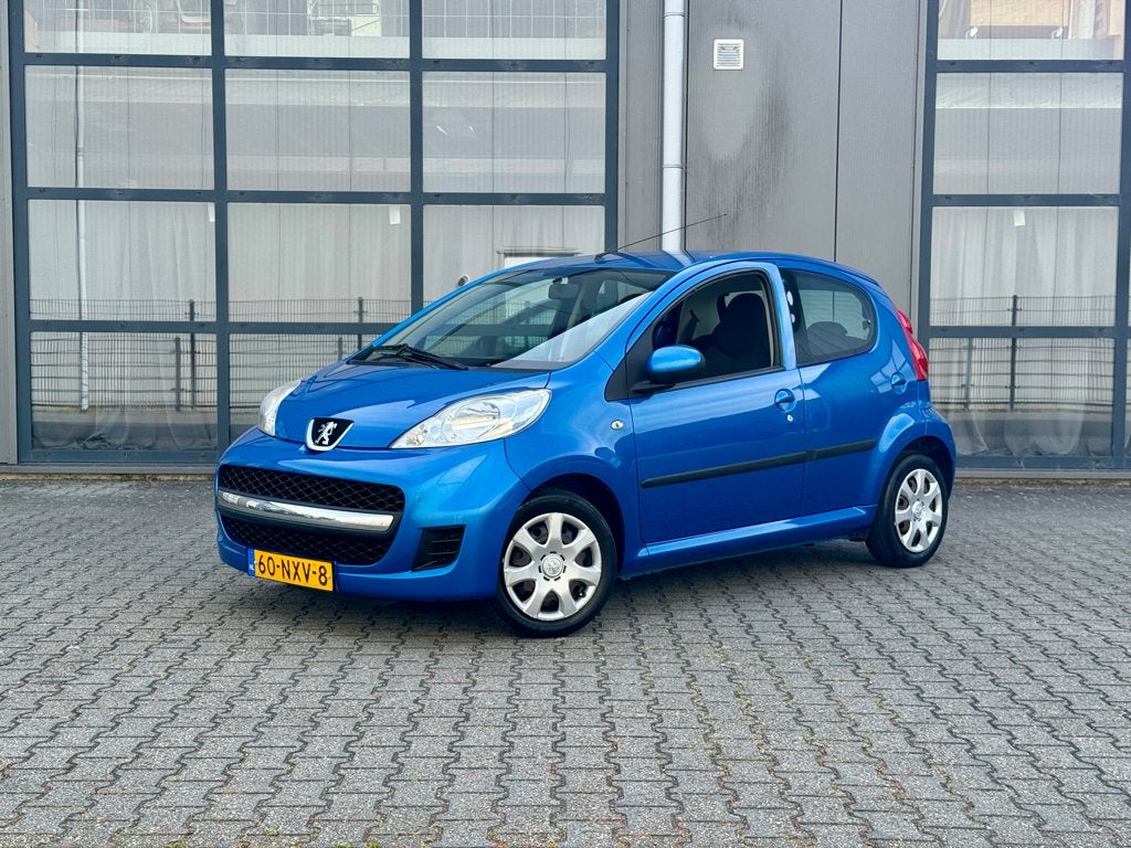 Peugeot 107 1.0-12V Millesim 200 Airco | Nw koppeling | 5DRS, Auto's, Peugeot, Particulier, Airbags, Airconditioning, Bluetooth
