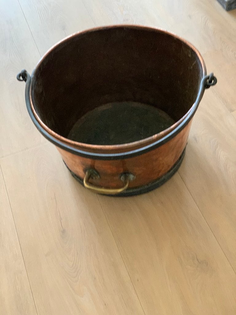 koperen houtbak, Ophalen, Koper