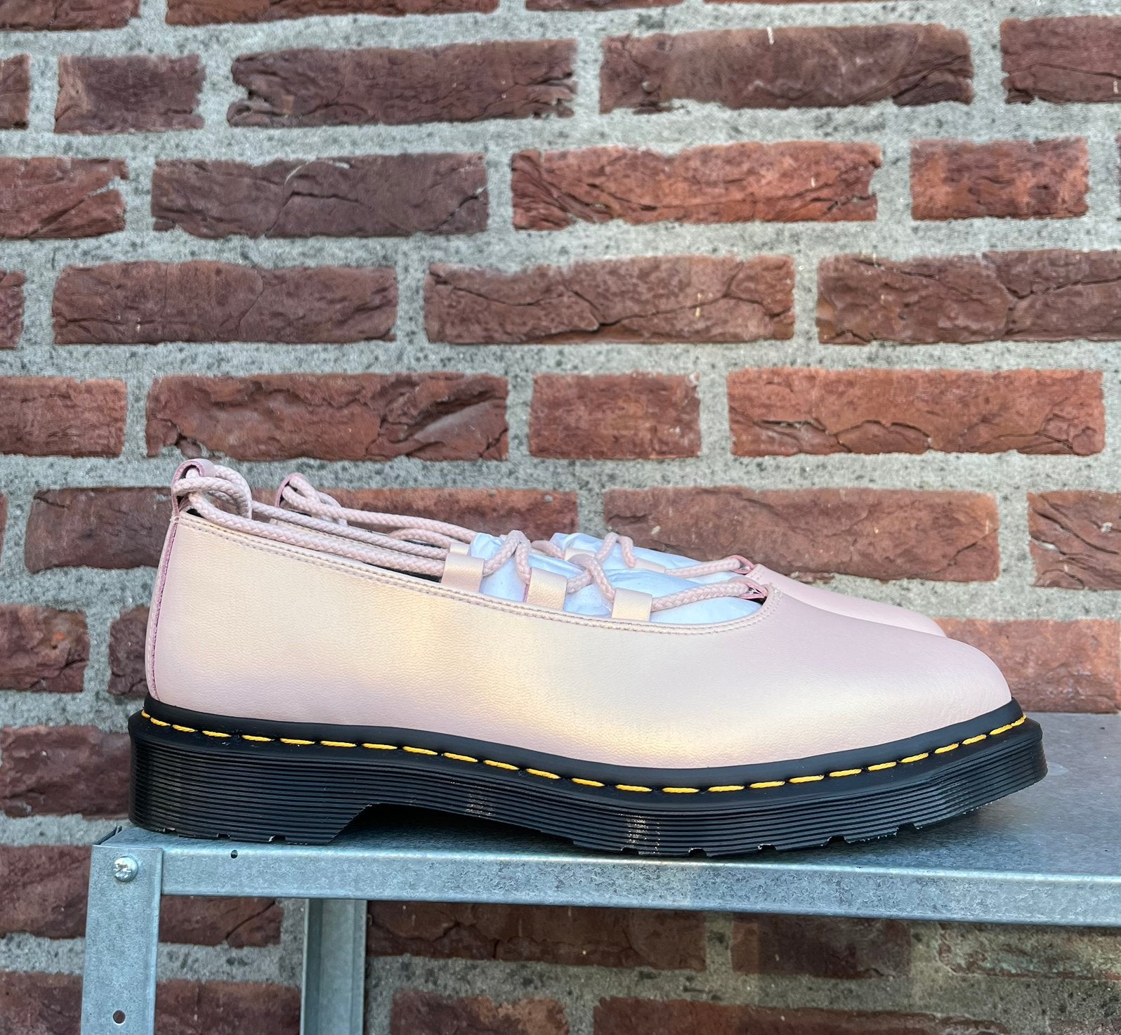 Dr. Martens Elphie II iriscidend ballerina maat 43, Kleding | Dames, Schoenen, Dr. Martens, -, -, Nieuw