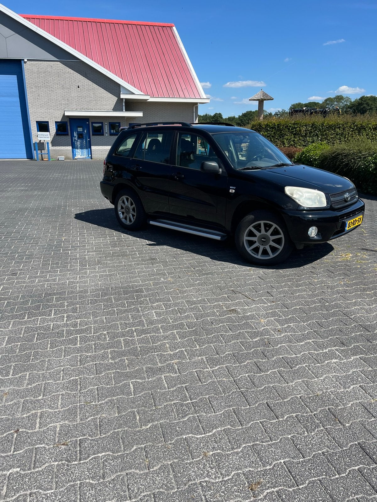 Toyota Rav4 2.0 5DR 4WD Linea Luna 2005 Zwart, Auto's, Toyota, 1998 cc, 4 cilinders, Zwart, Handgeschakeld