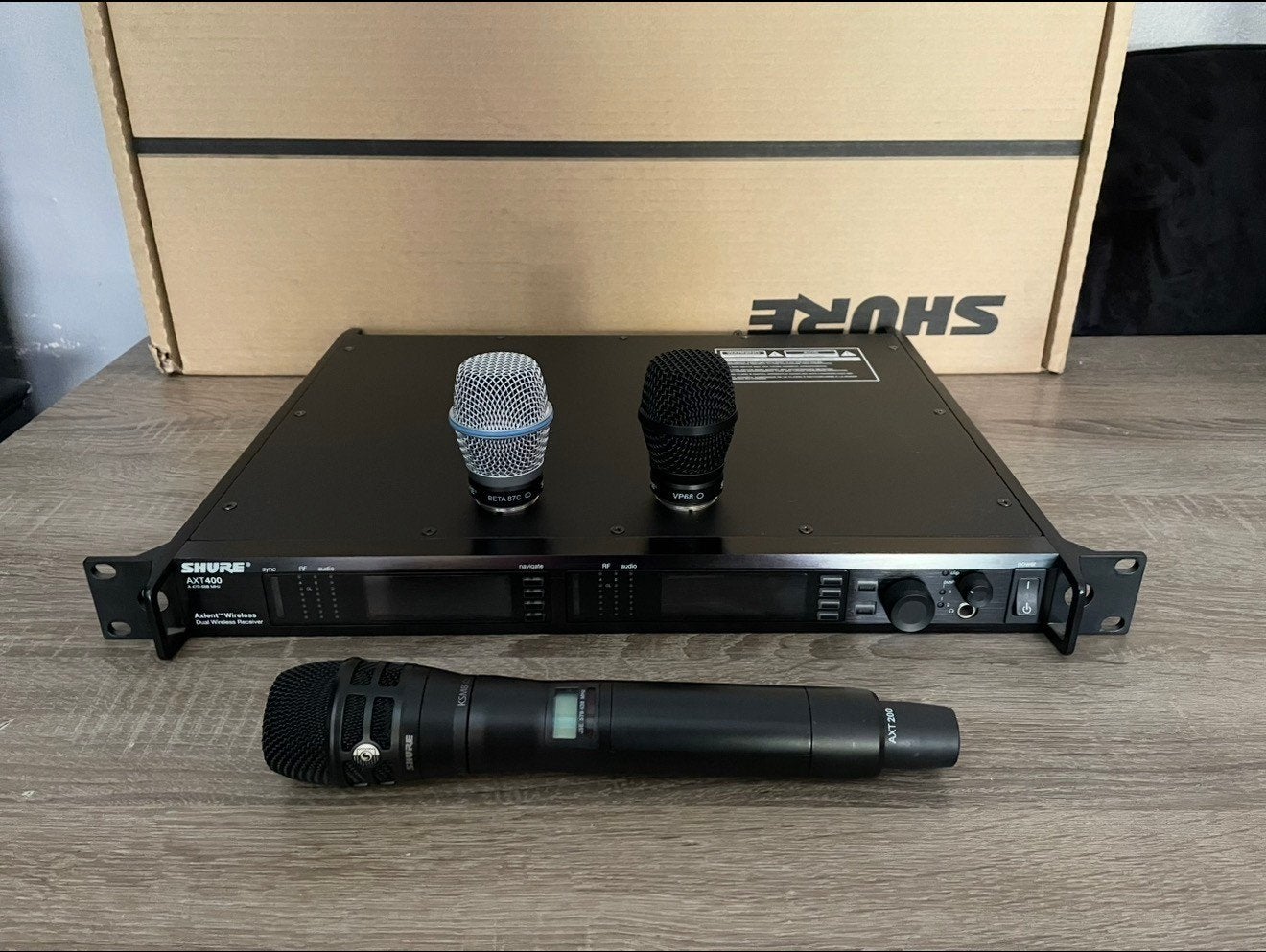 Shure AXT400 + Shure AXT200 KSM 8 Black, Ophalen, Zo goed als nieuw, Zangmicrofoon