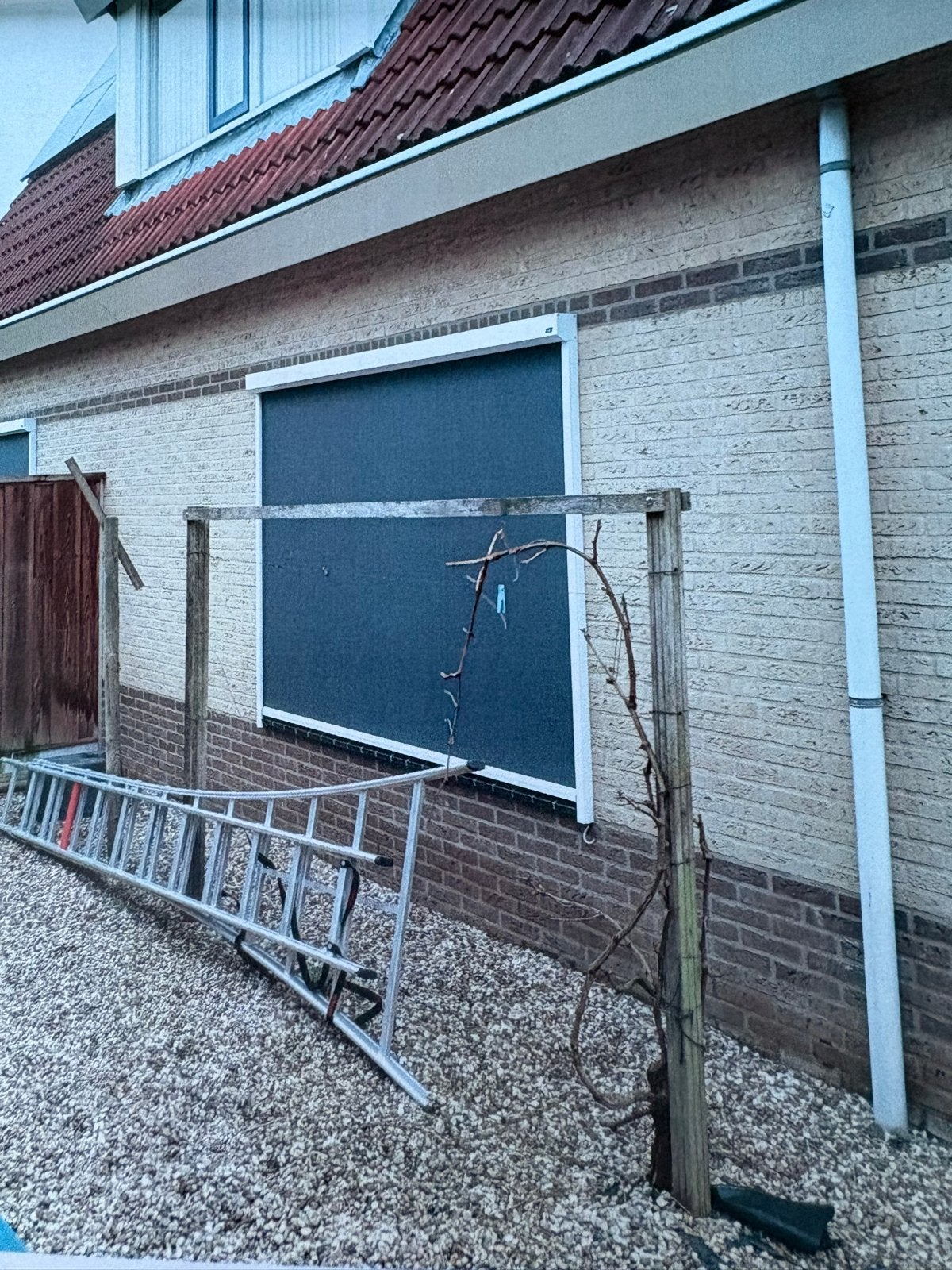 Elektrisch screen Luxaflex Beaufort 306 cm breed, Ophalen, Gebruikt, Elektrisch, 150 tot 300 cm