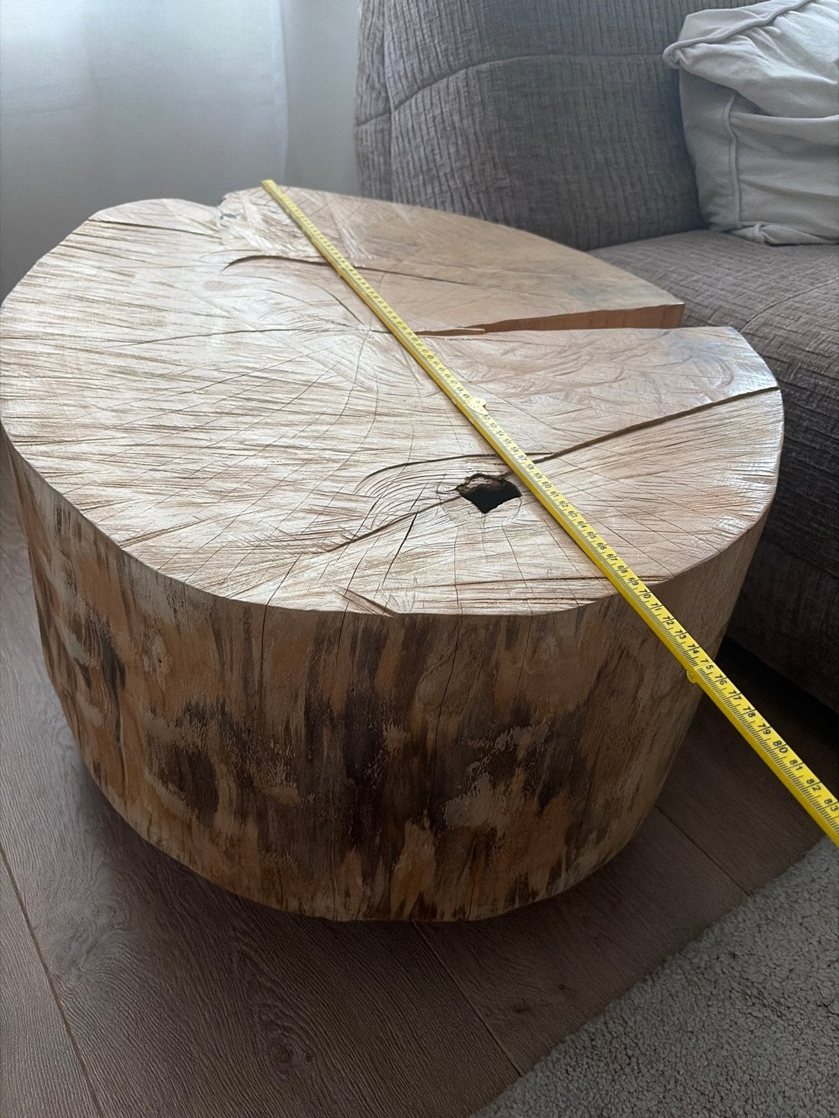 Unieke massieve houten bijzettafel op wielen, Ophalen, Gebruikt, 50 tot 100 cm, Overige vormen
