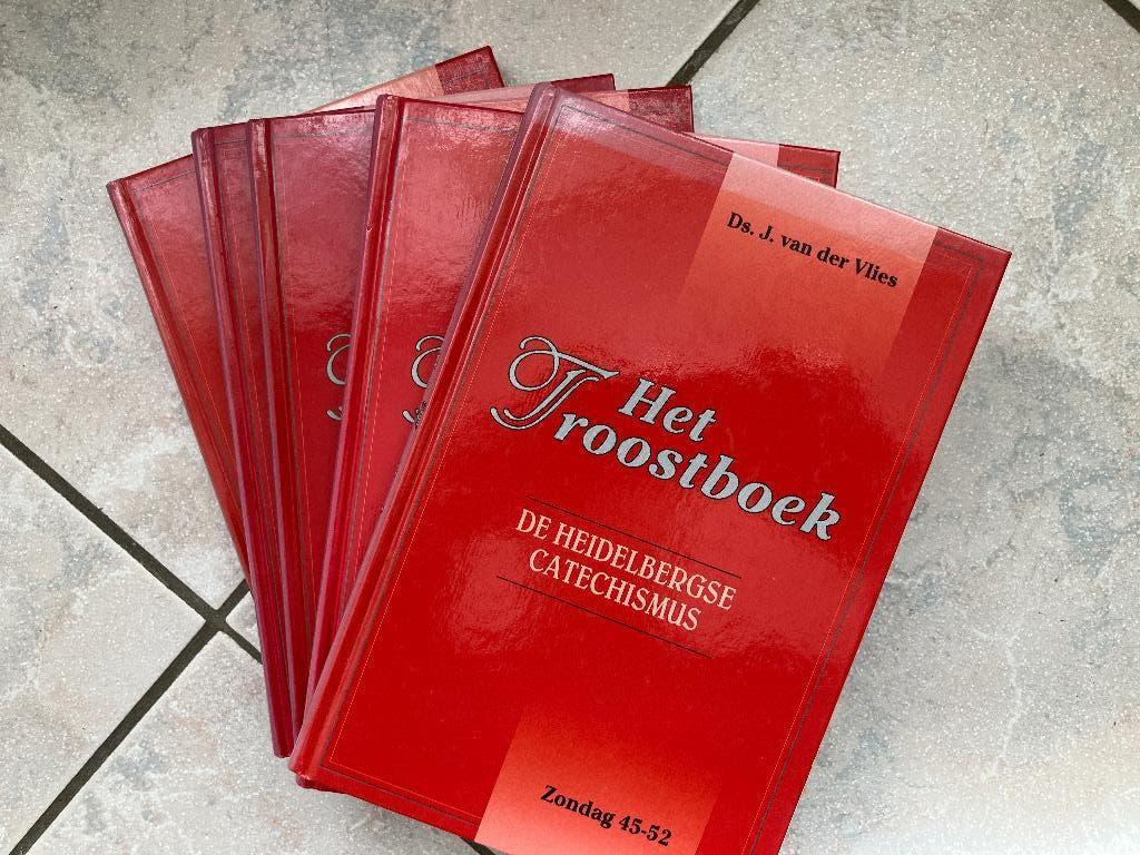 Het troostboek compleet ds J van der Vlies CGK, Boeken, Gelezen, Ds. J. van der Vlies, Ophalen of Verzenden, Overige religies