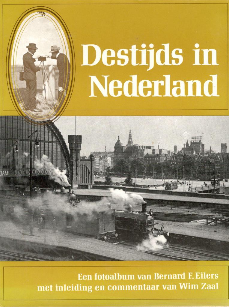 Destijds in Nederland., Ophalen of Verzenden, Zo goed als nieuw