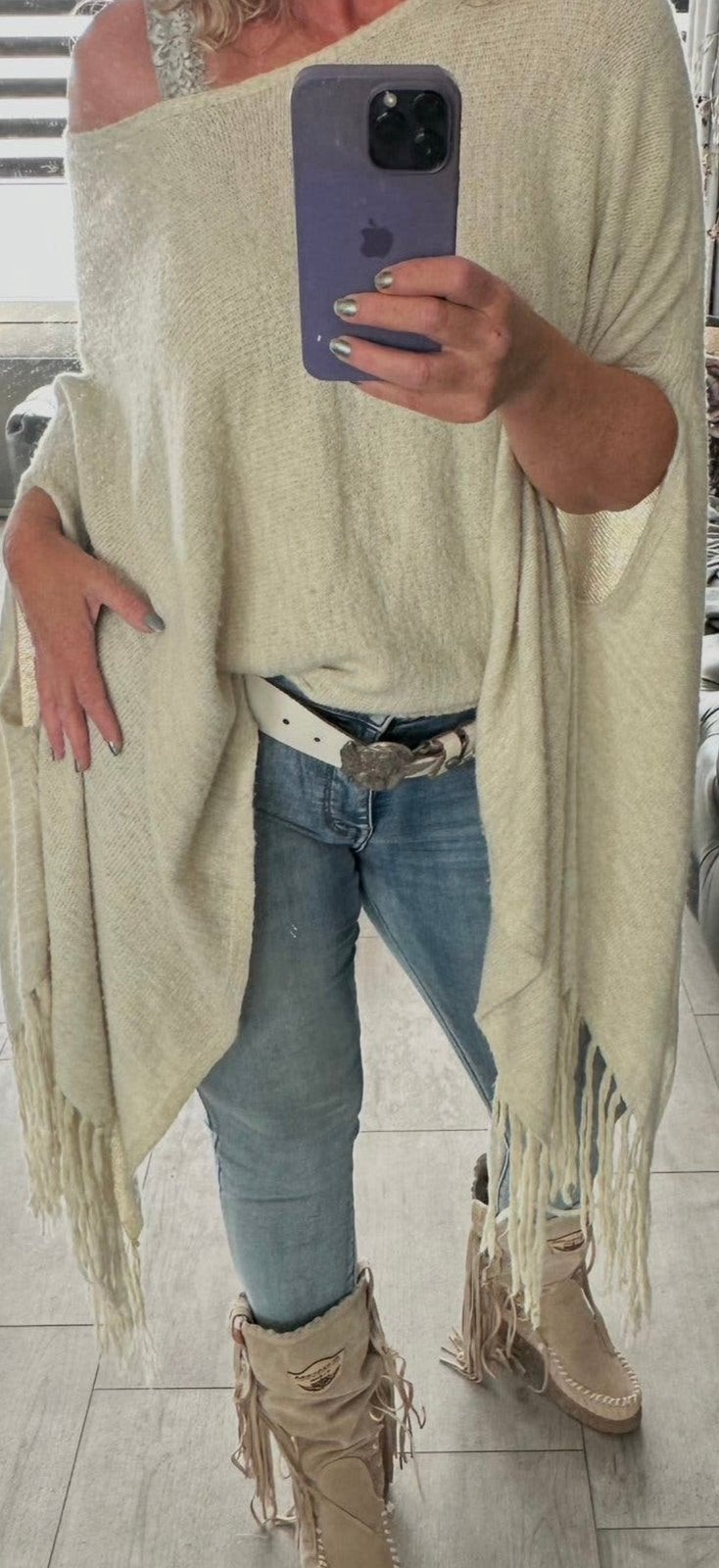 Poncho , beige + oranje off shoulder trui , one size, Ophalen of Verzenden, Nieuw, Maat 42/44 (L), Overige kleuren