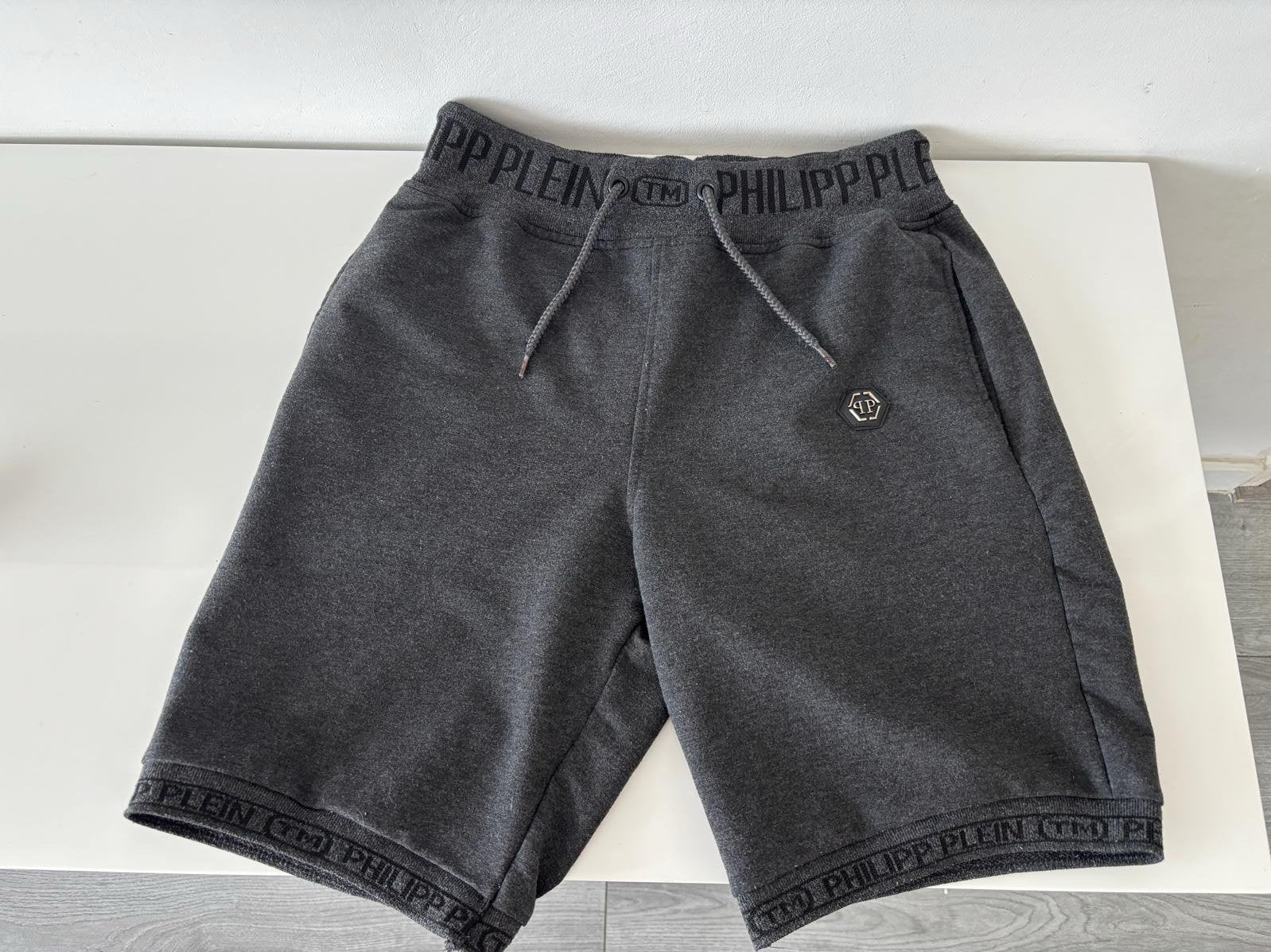 Philipp plein korte broek maat s, Ophalen of Verzenden, Zo goed als nieuw, Maat 46 (S) of kleiner, Zwart