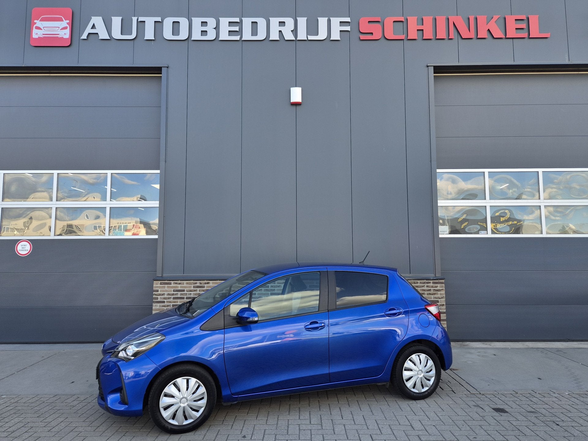 Toyota Yaris 1.0 VVT-i Comfort,Camera,Pakeersensoren., Auto's, Euro 6, Blauw, 730 kg, 960 kg