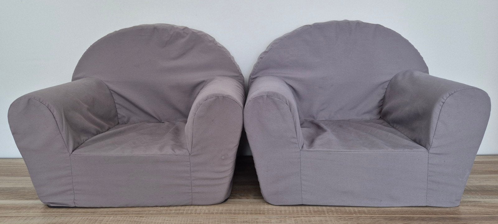 2x Kinderfauteuil Louise - Leen Bakker, Ophalen, Zo goed als nieuw, Stoel