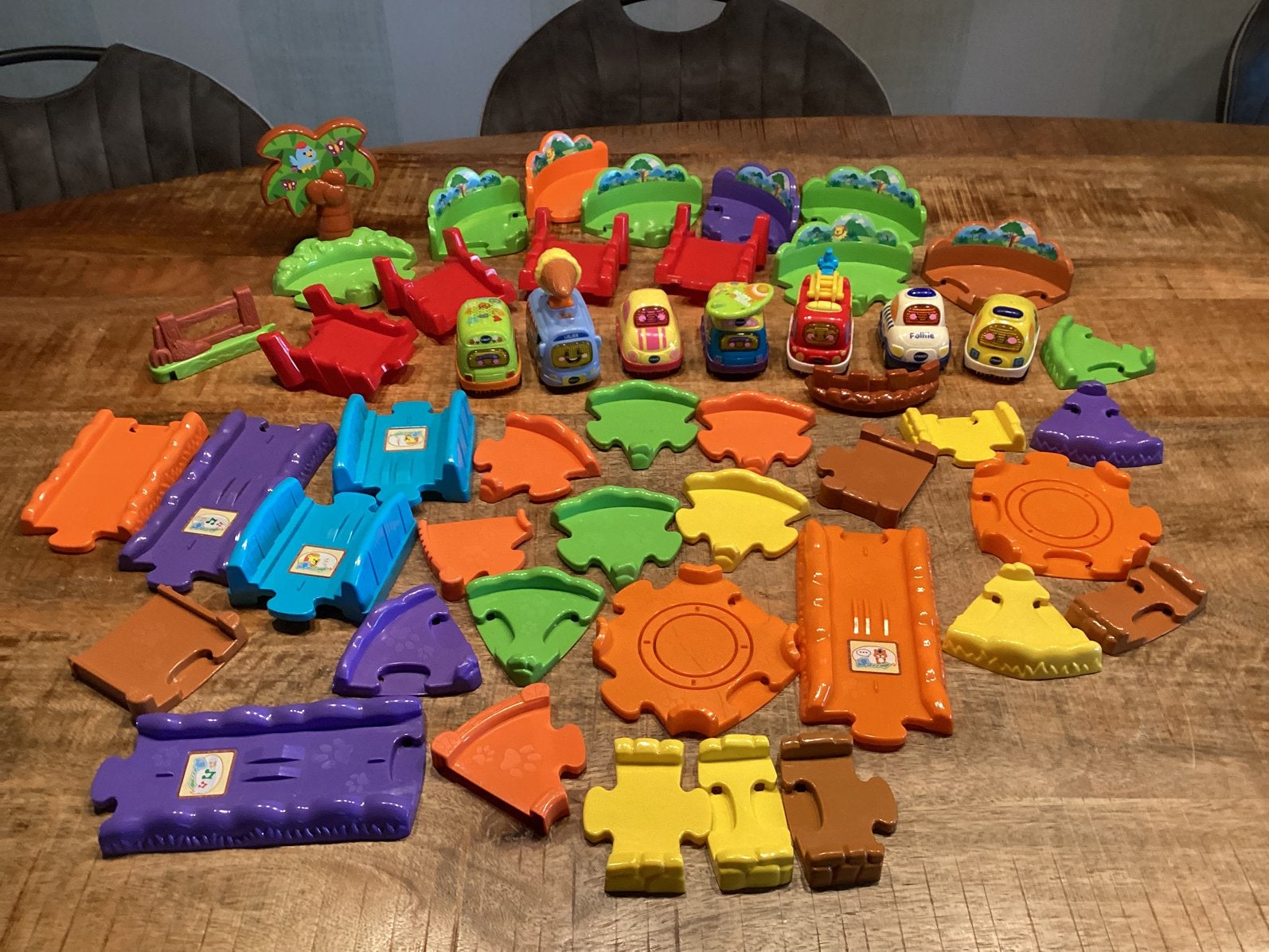 Vtech toet toet auto’s met heel veel wegdelen en 7 auto’s, Ophalen