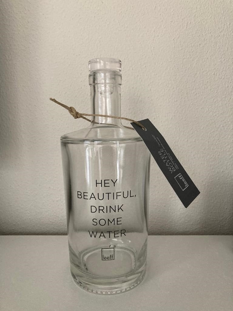 Leeff Waterfles “ hey Beautiful drink some water” Nieuw!, Nieuw, Ophalen of Verzenden, Overige merken, Glas