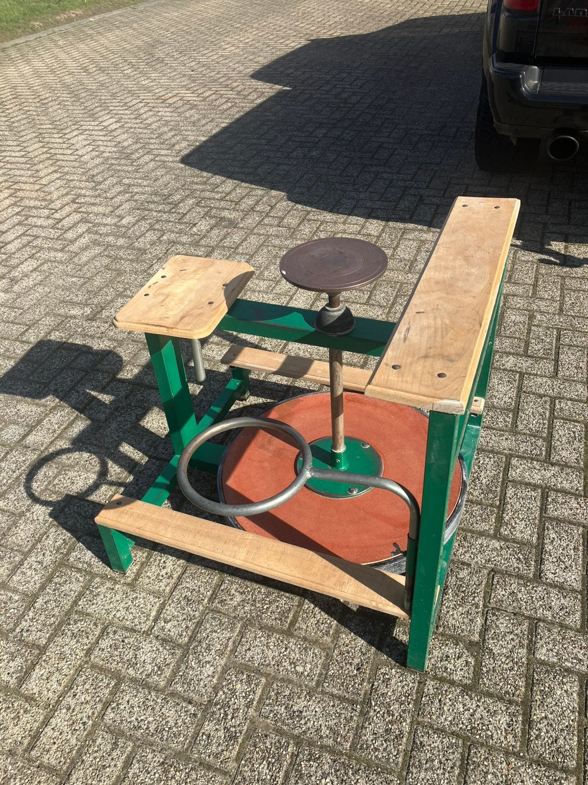 Pottenbakkerswiel. Pottenbakkersdraaischijf, Ophalen, Zo goed als nieuw