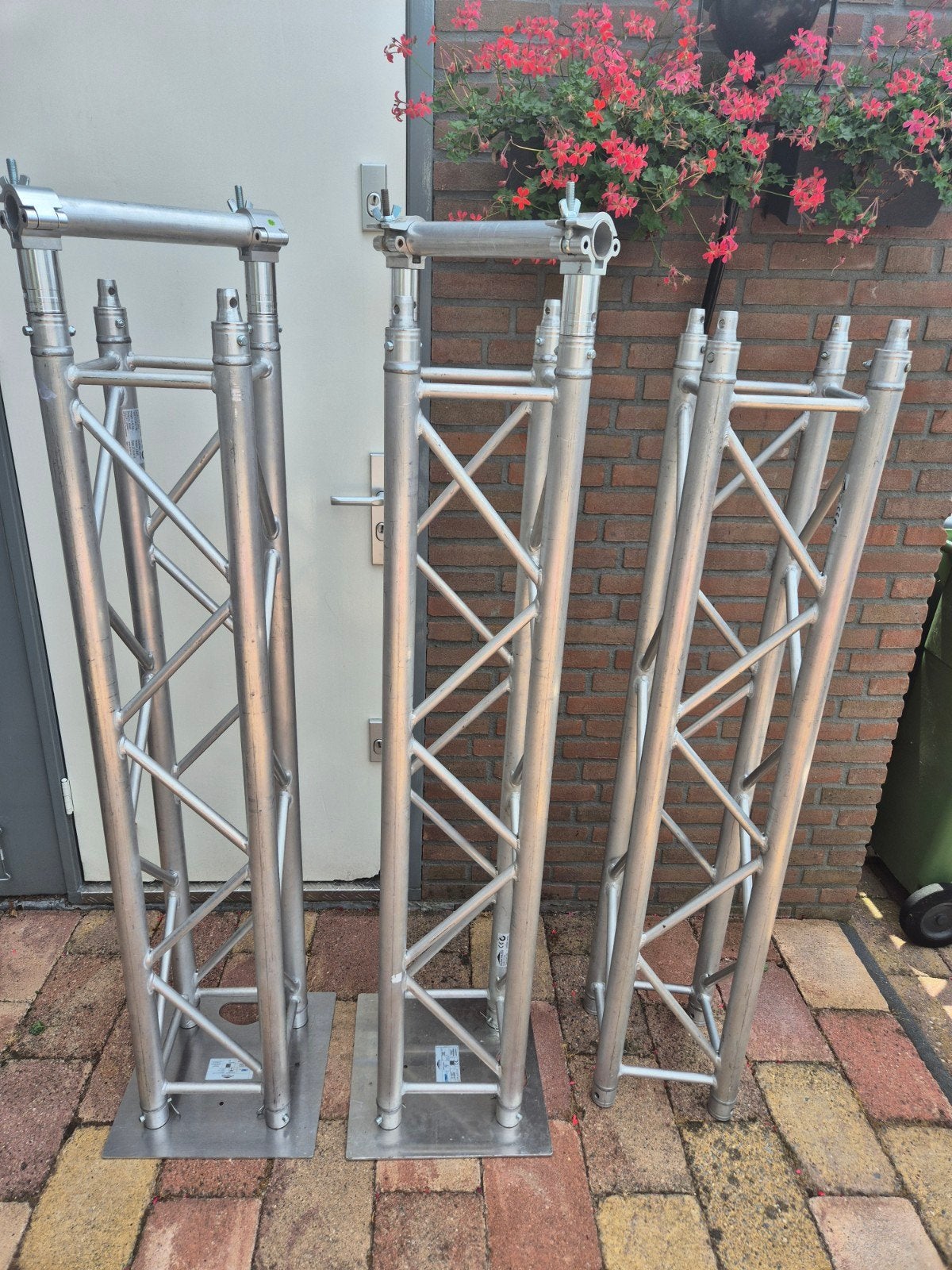 3x Duratruss 1,5m totems met baseplates z.g.a.n!, Muziek en Instrumenten, Licht en Laser, Ophalen, Zo goed als nieuw, Overige typen