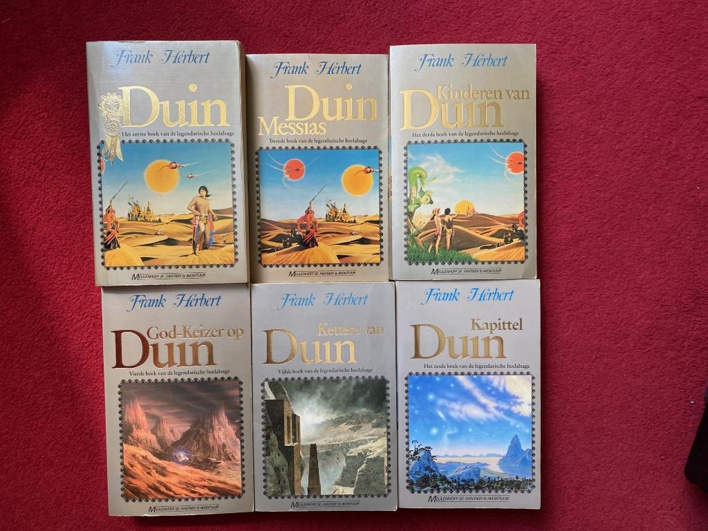FRANK HERBERT DE SERIE OVER DUIN COMPLEET IN GOEDE STAAT,MOO, Ophalen of Verzenden, Gelezen