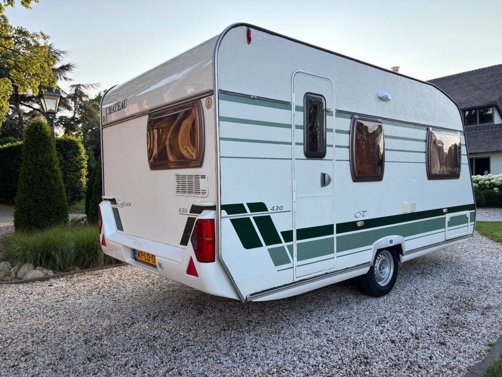 Foto 3 van Chateau CALISTA 430 AMF/MOVER/VOORTENT