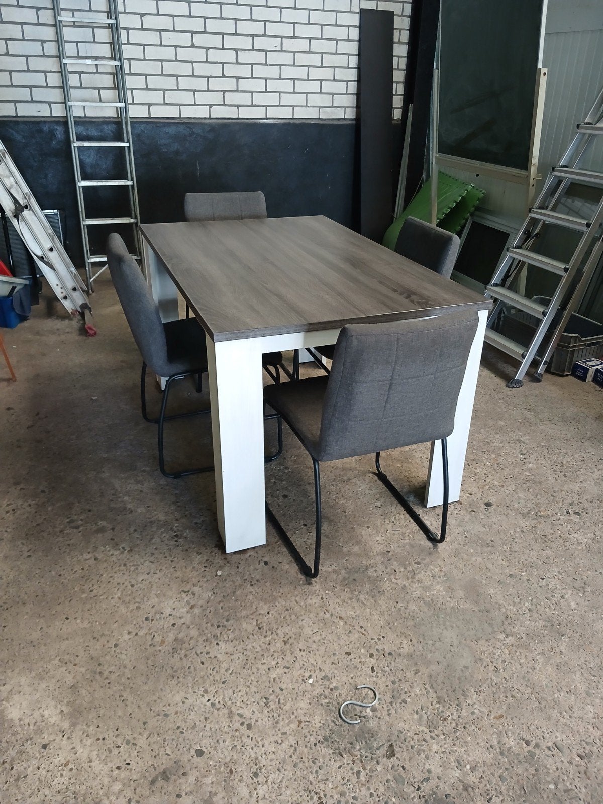 Moderne eetkamerset met 4 stoelen - Grijs/Houtlook, Huis en Inrichting, Gebruikt, 100 tot 150 cm, 50 tot 100 cm, Modern
