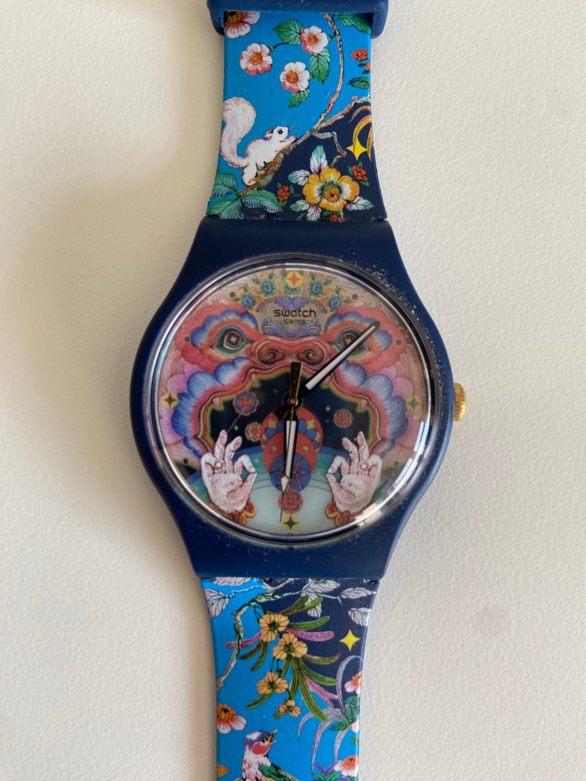 Swatch The Wanderer Thailand Limited Edition nieuw in doos, Sieraden, Tassen en Uiterlijk, Horloges | Dames, Ophalen of Verzenden