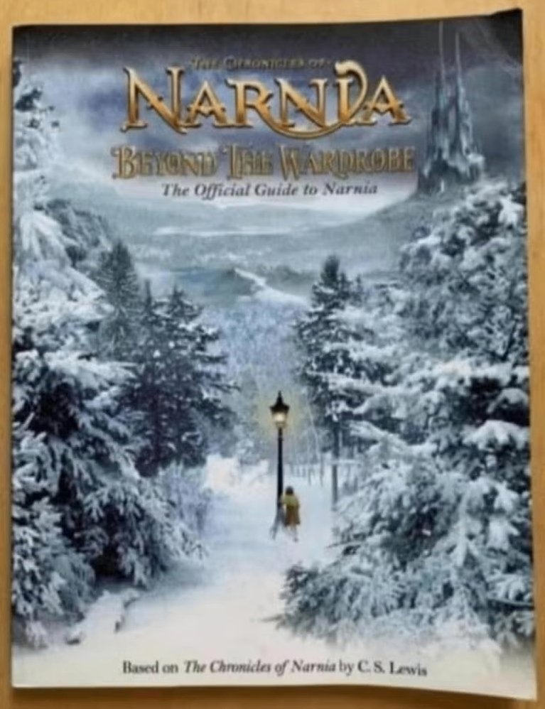 The Chronicles of Narnia, beyond the wardrobe; CS Lewis, Ophalen of Verzenden, Gelezen