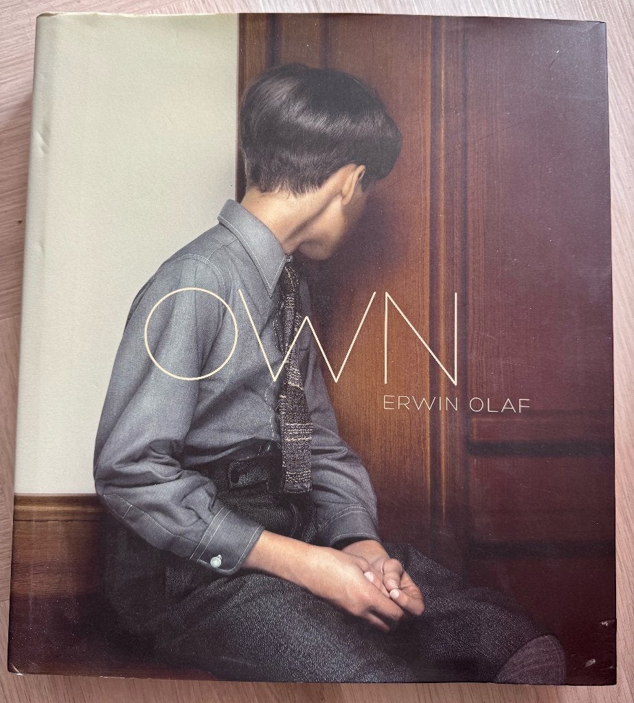 fotoboek OWN van Erwin Olaf, Zie beschrijving, Ophalen, Gelezen, Fotografen
