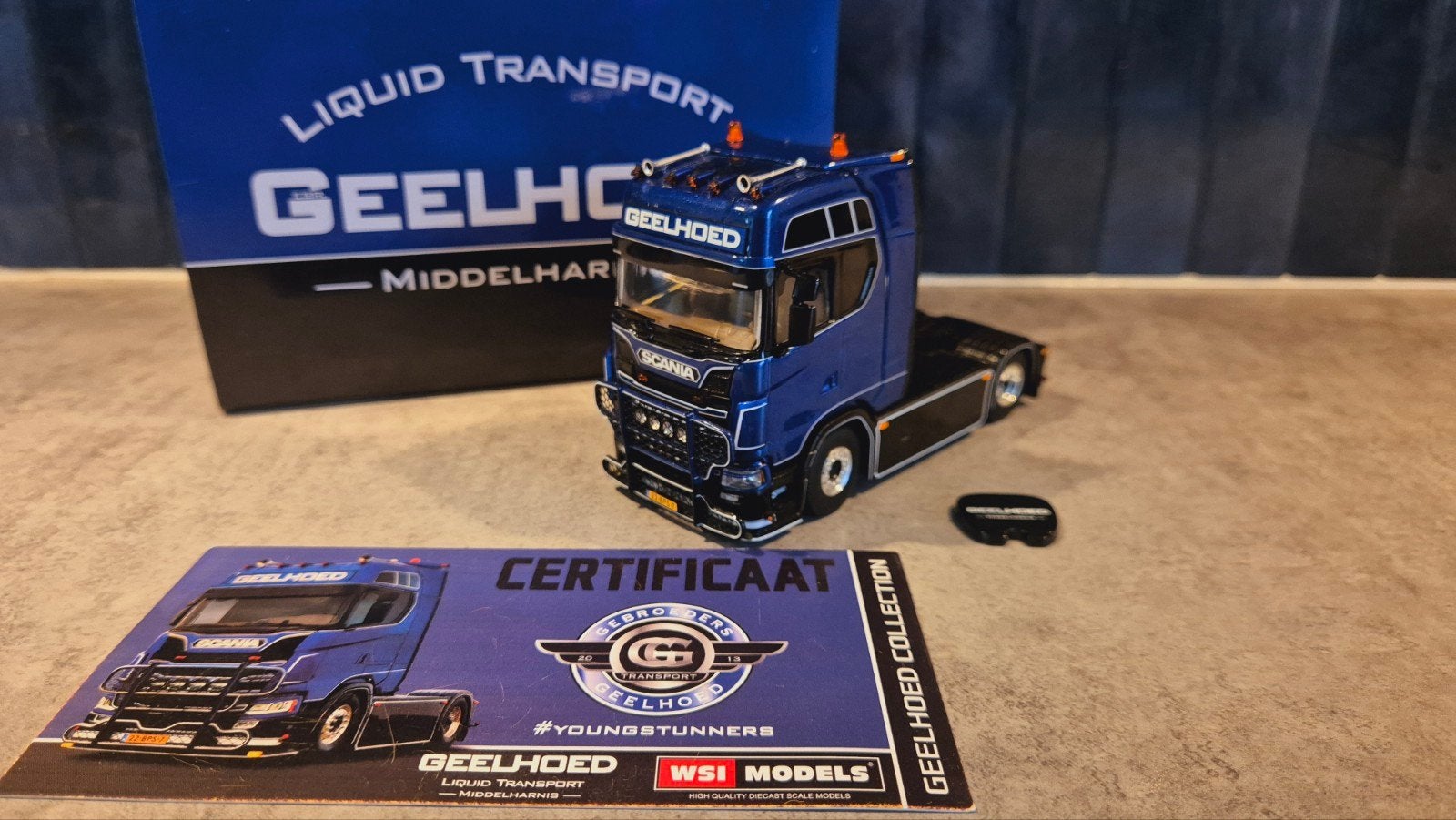 WSI GEELHOED Scania S Highline 4x2, Hobby en Vrije tijd, Modelauto's | 1:50, Ophalen of Verzenden, Nieuw, Bus of Vrachtwagen, Wsi