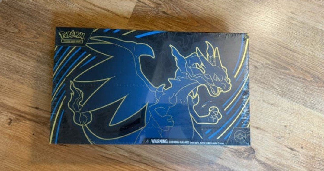 Pokémon Charizard Ultra Premium Collection Box Sealed, Hobby en Vrije tijd, Verzamelkaartspellen | Pokémon, Ophalen of Verzenden