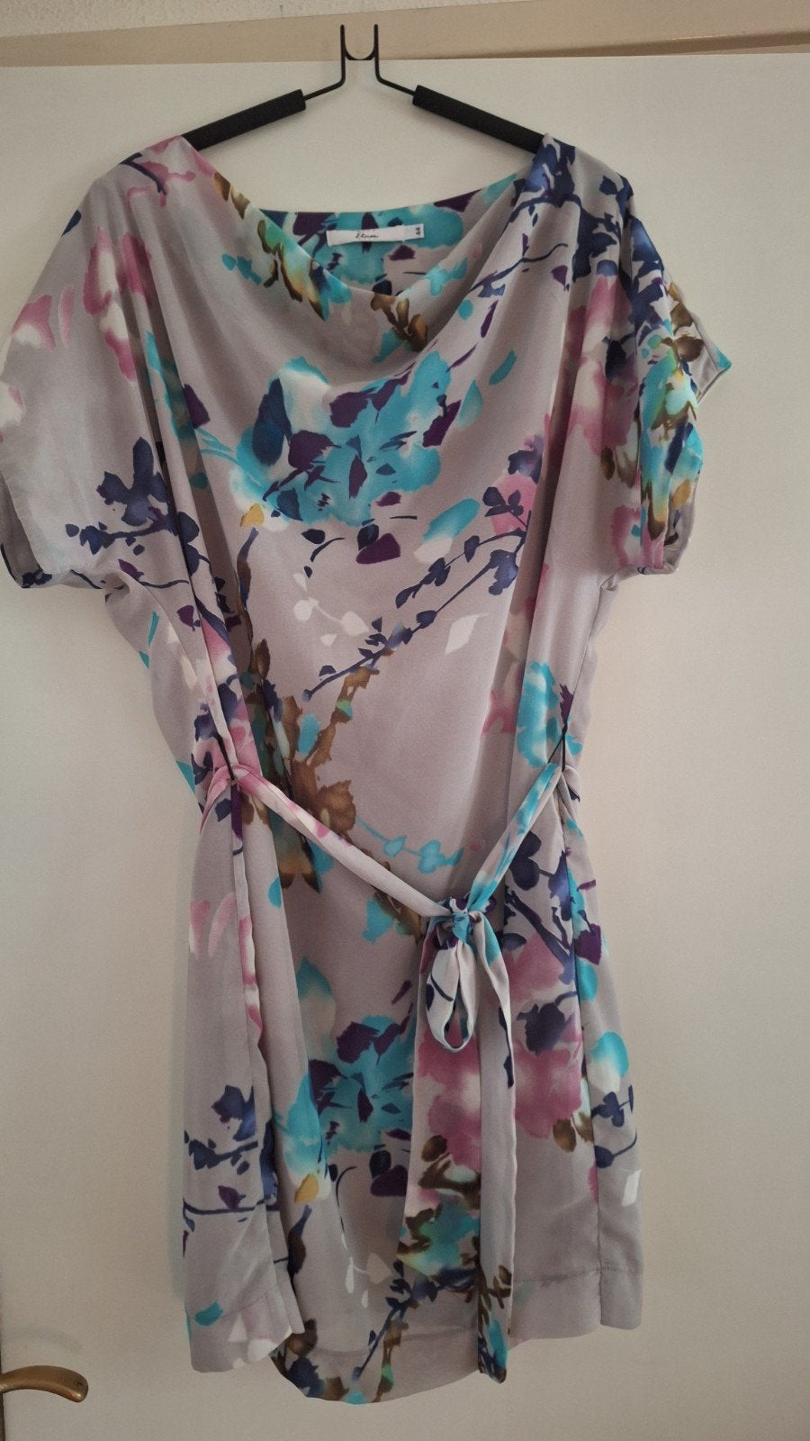 Etam Miss jurk met bloemenprint en strikceintuur, Meerkleurig, Etam Miss, Maat 42/44 (L), Ophalen of Verzenden