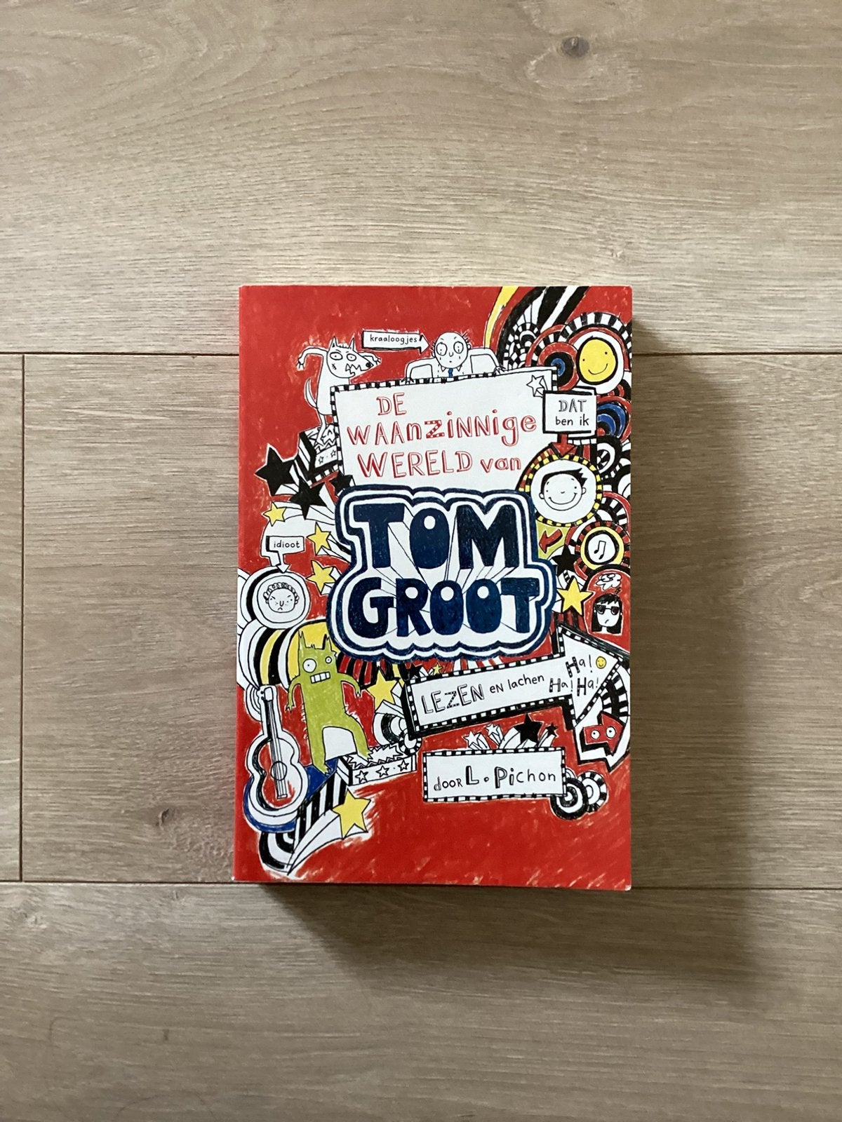 Boek De waanzinnige wereld van Tom Groot (lezen en lachen), Ophalen of Verzenden, Zo goed als nieuw