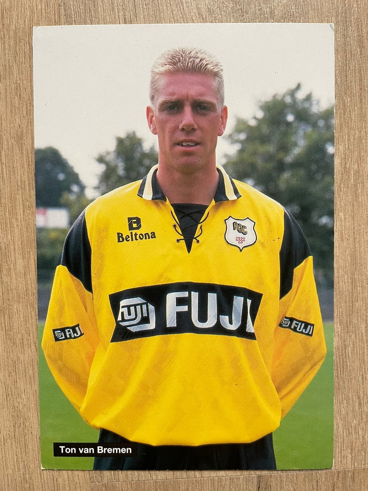 Fotokaart Ton van Bremen (NAC)., Ophalen of Verzenden, Nieuw, Overige binnenlandse clubs, Spelerskaart