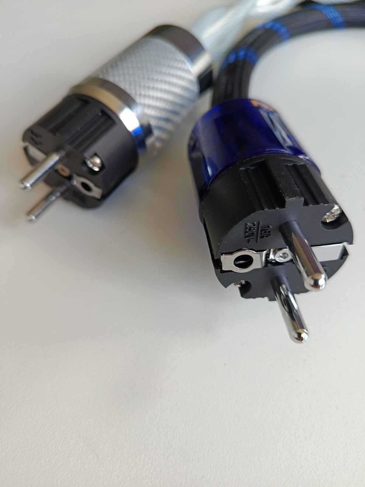 4 Stroomkabels C7, Ophalen of Verzenden, Nieuw, Minder dan 2 meter, Luidsprekerkabel