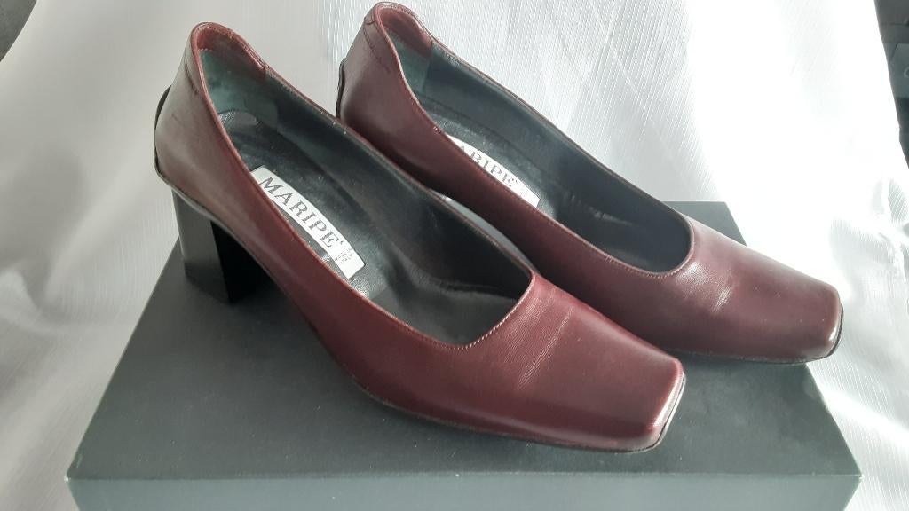MARIPE pumps, maat 37,5 (burgundy kleur), Pumps, Ophalen of Verzenden, Zo goed als nieuw, Maripe