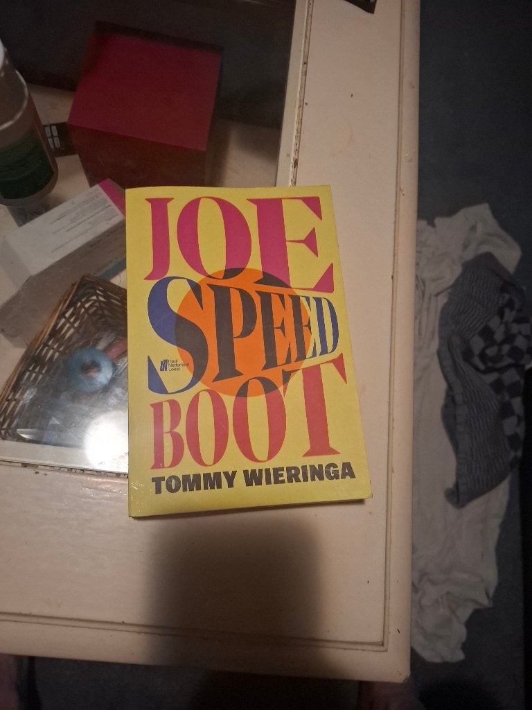 Joe speedboot tommy wierenga, Boeken, Ophalen of Verzenden, Zo goed als nieuw